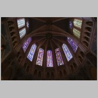 Chartres, photo Loïc LLH, Wikipedia.jpg